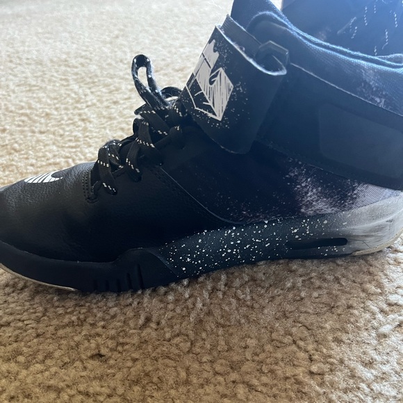 Nike Lebron Witness - Picture 4 of 6